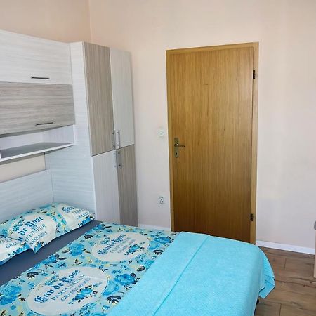Apartment Babic Makarska Exterior foto